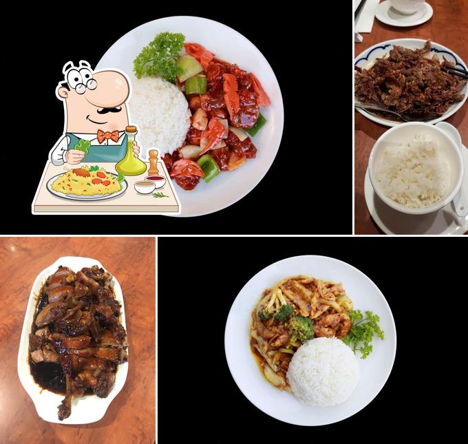 Golden Dragon Iron Chef Chinese Restaurant