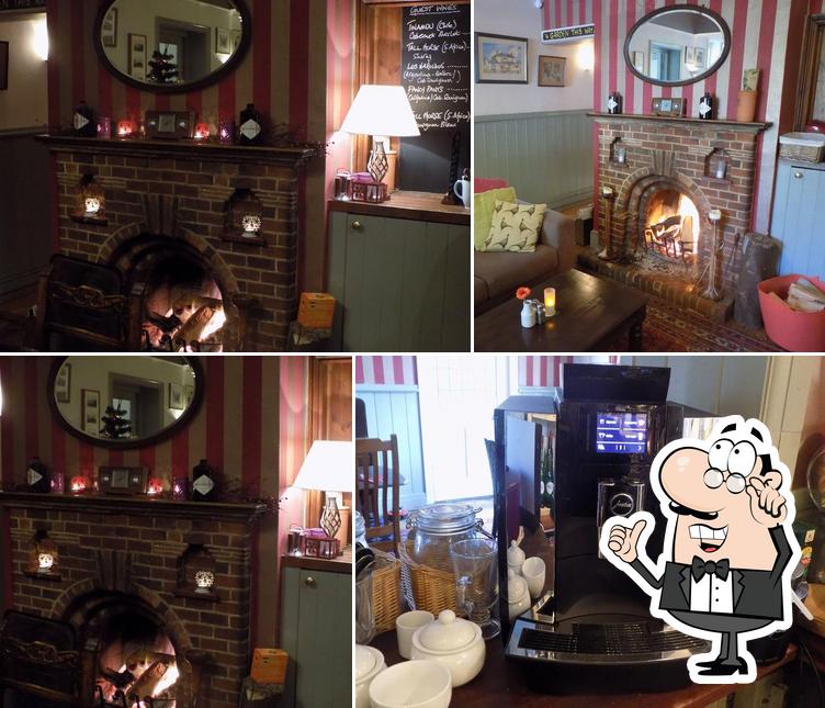 The Junction Inn