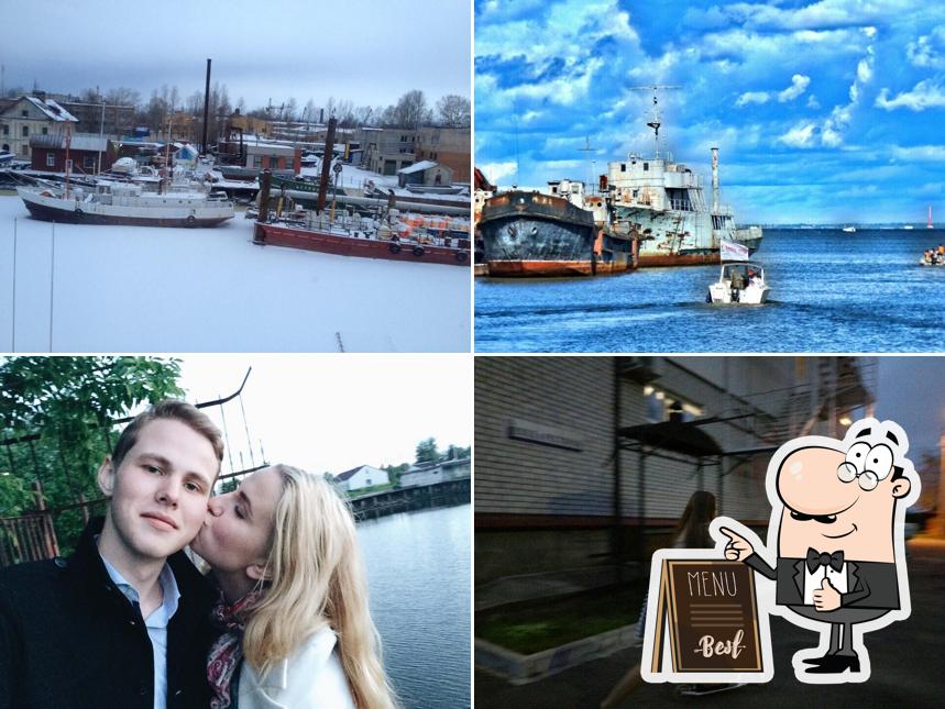Домик у причала