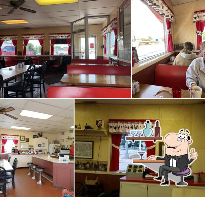 Red Rooster Grill