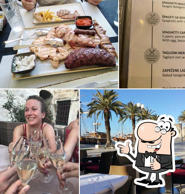 Restoran pizzeria Amfora Trogir