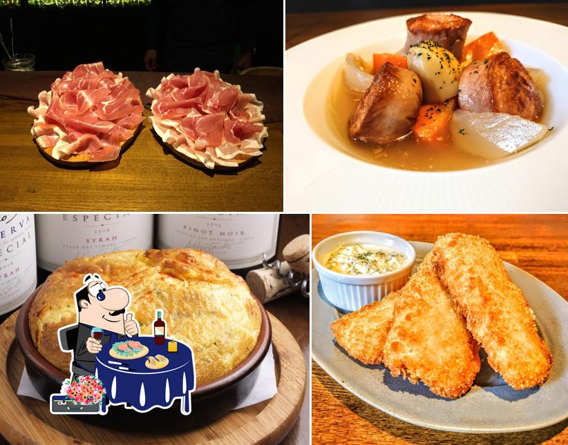 Wine Bar ZAZA Machida