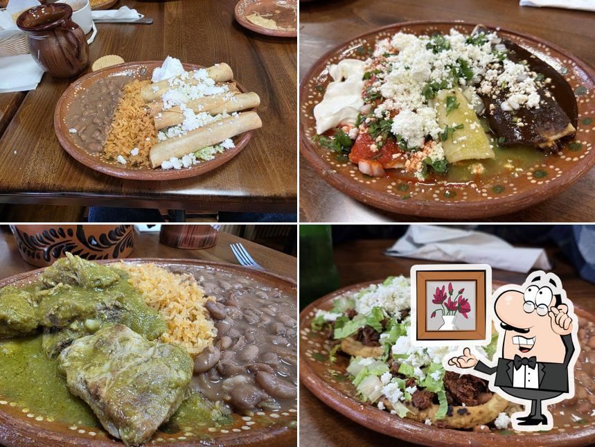 Salsas, Mole & Mas Restaurant