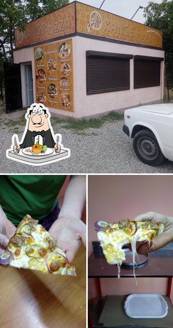 Orange Pizza