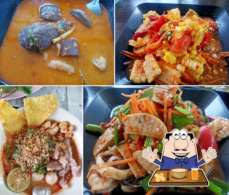 ส้มตำริมน้ำ(บ้านโคกกลาง) อ. ประโคนชัย