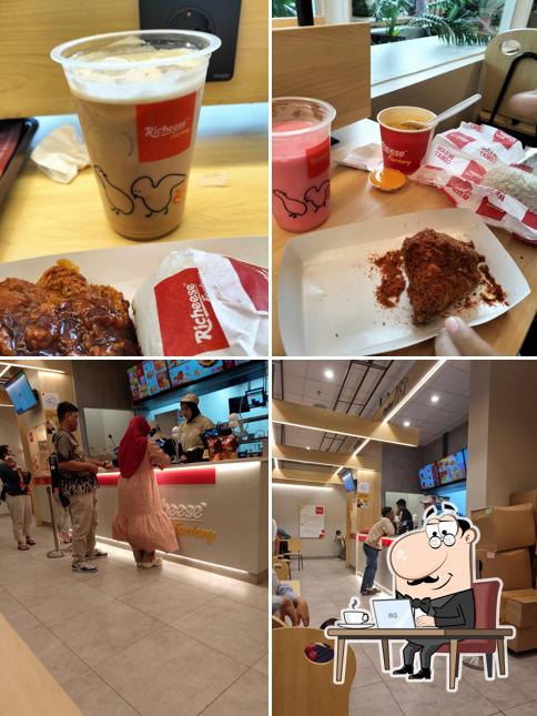 Richeese Factory - Unimas District