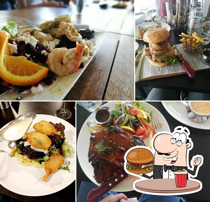 Riverscape Cafe
