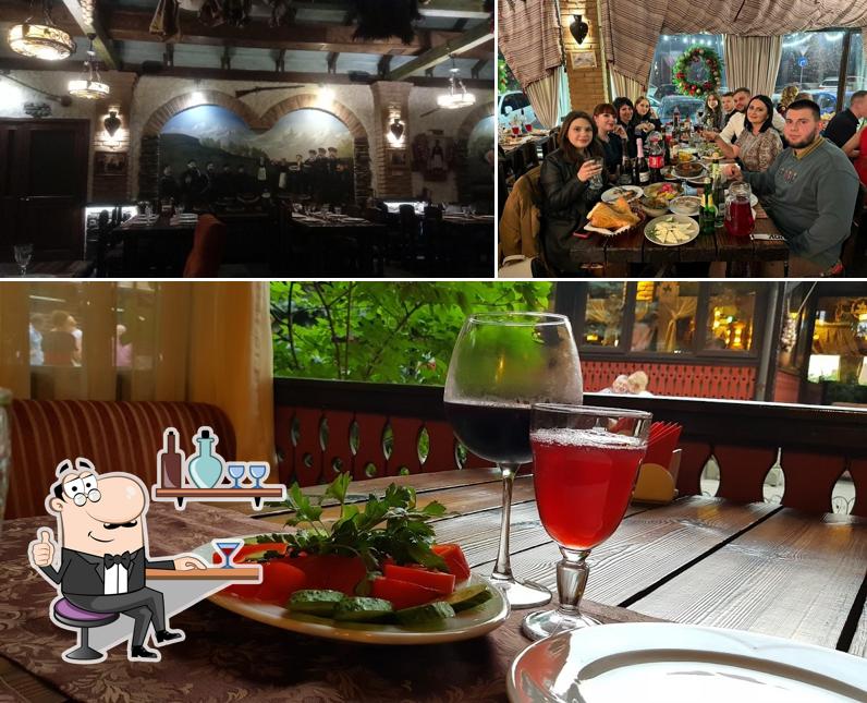 Забронируйте столик в "Не горюй"