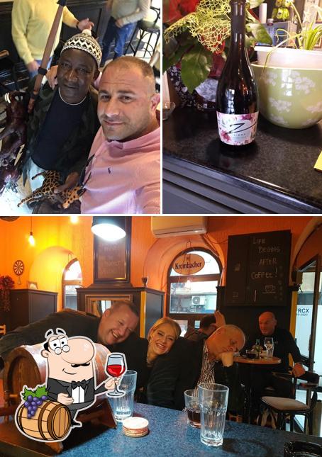 Caffe bar 051