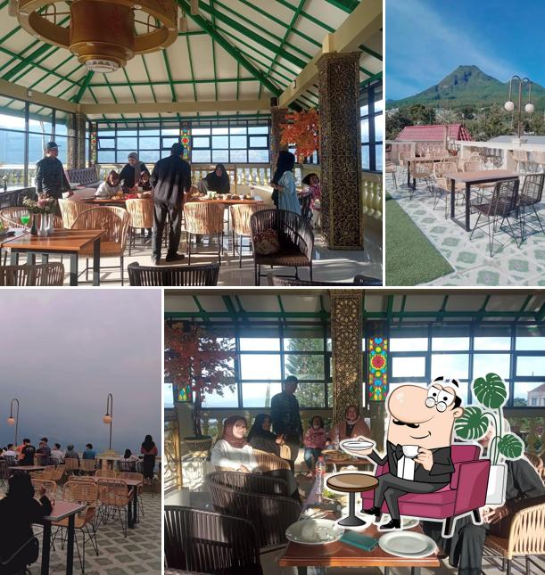 Oasis cafe & Eatery