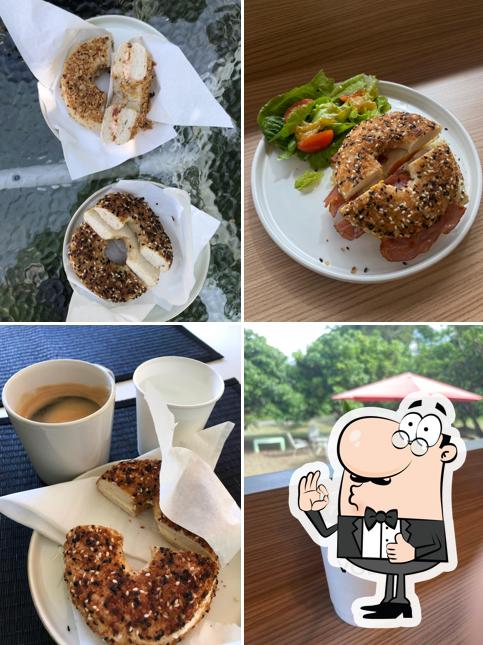 VOLKS bagels cafe maerim