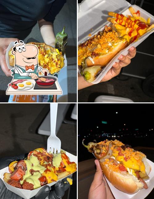 Los Munchies Hot Dogs & Tacos