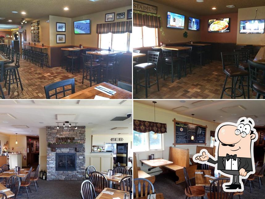 Carson's Woodside Tavern