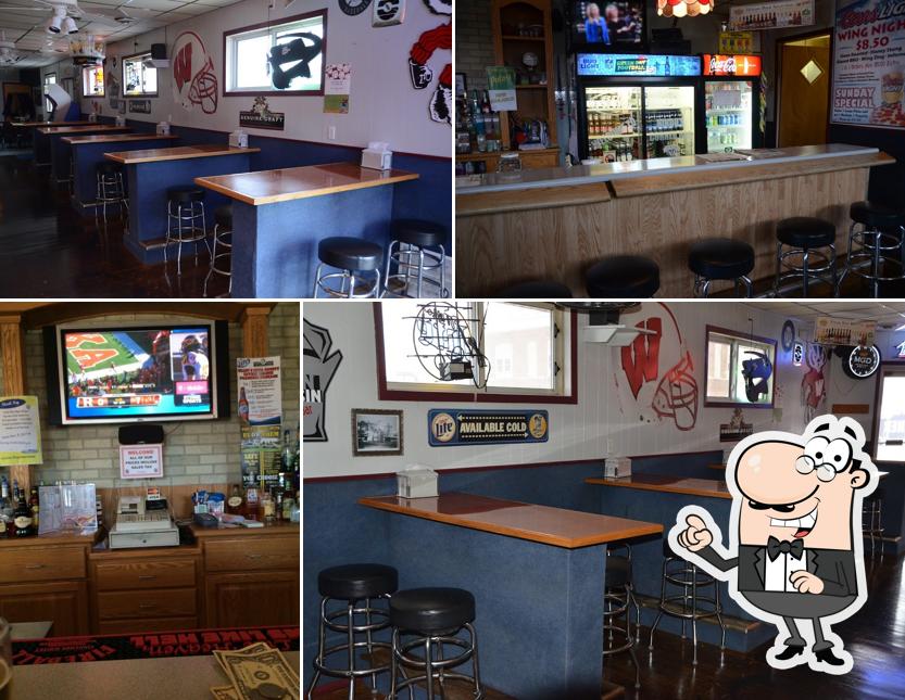 Hindu's Corner Bar