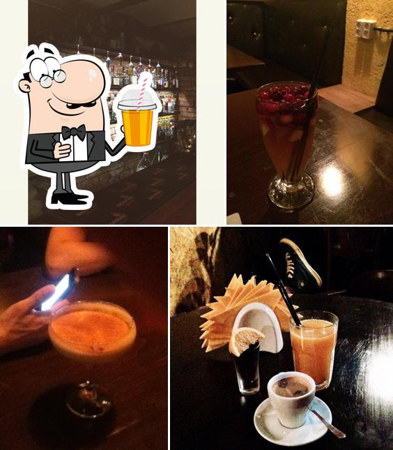 Rocks Bar