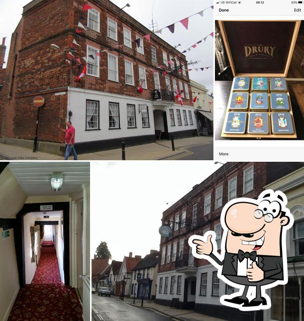 The Swan Hotel