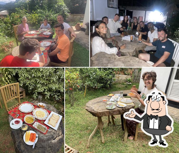 Bunty's Garden Café & Tea Center