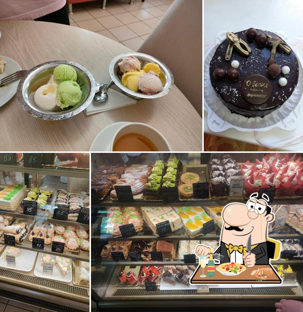 Блюда в "Лакомке"