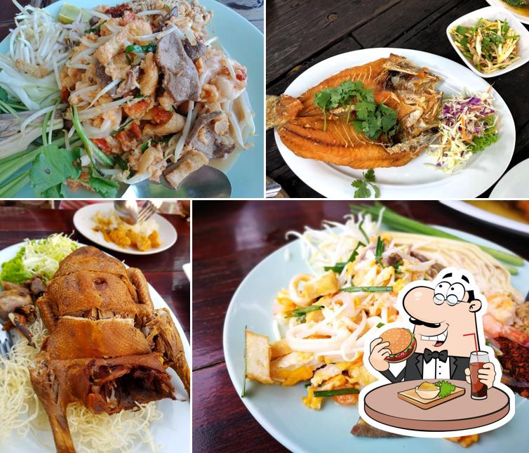 ร้านอาหารปิ่นโต - Pinto Restaurant