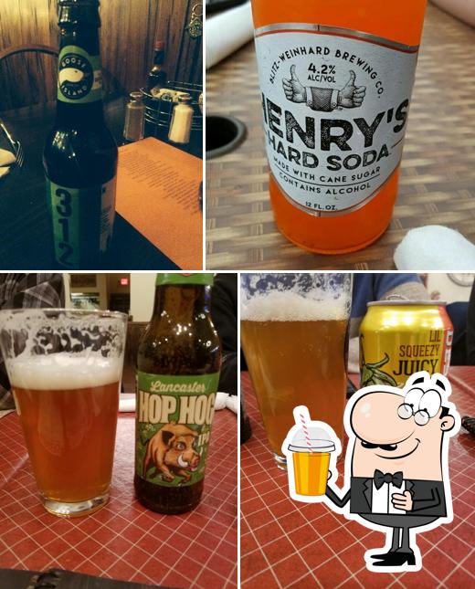 Alburtis Tavern
