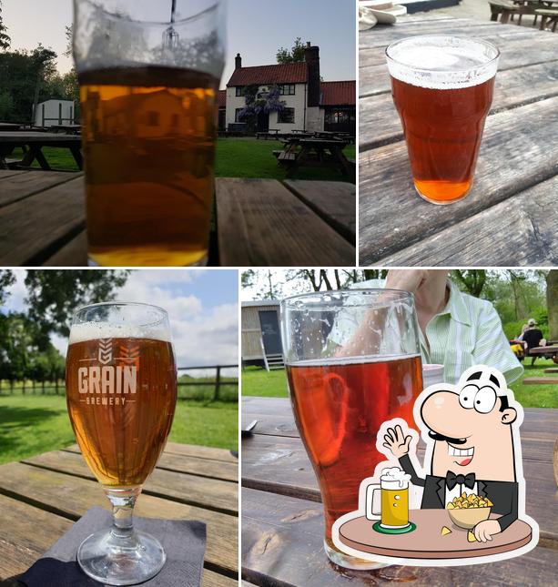 The Locks Inn Community Pub