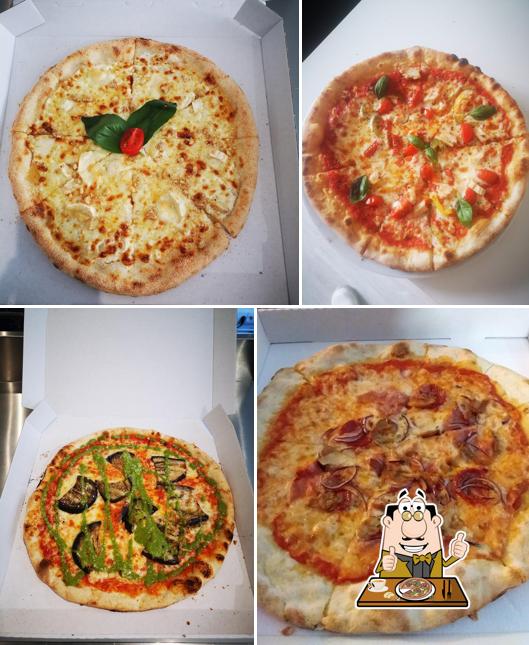 Costa Esmeralda Pizzeria