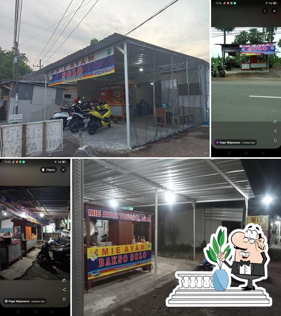 MIE AYAM DAN BAKSO SOLO "TUNGGAL RASA"