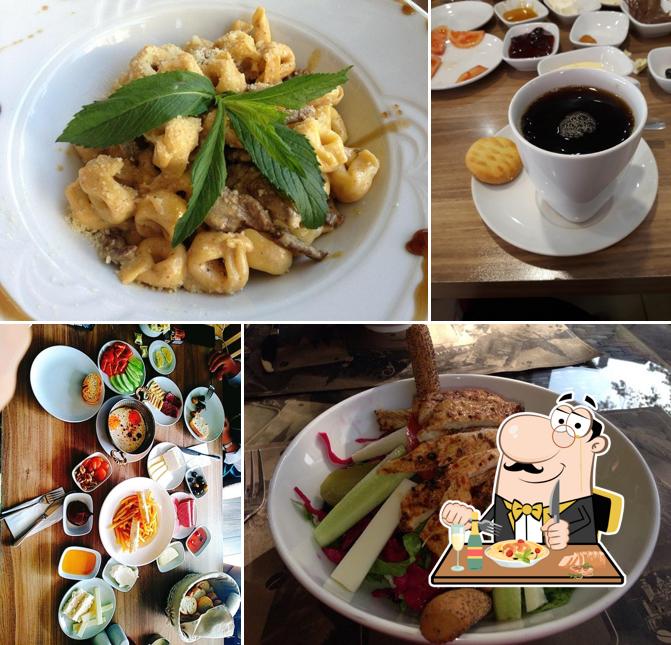 Moonlight Cafe Restaurant