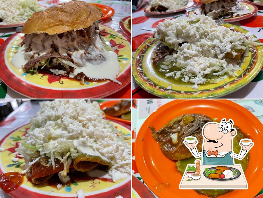 Tostadas Cholula