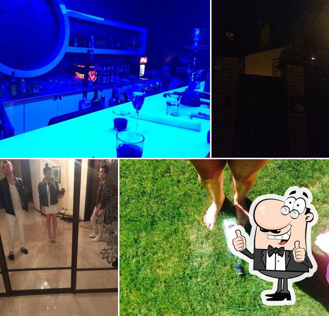 Teplova 15 LOUNGE BAR & POOL