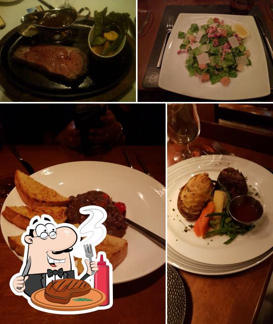 Carver's Steakhouse & Lounge