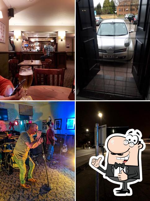 Coach & Horses