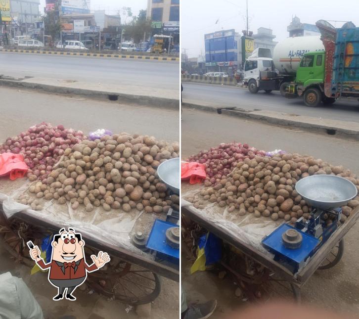 Allah Tawakal Vegetable Shop