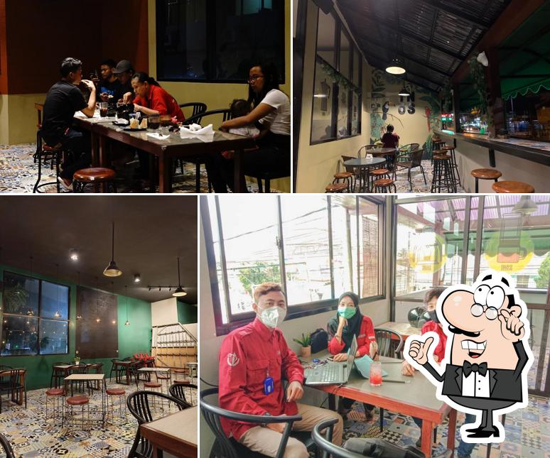 INOS Coffee & Kitchen