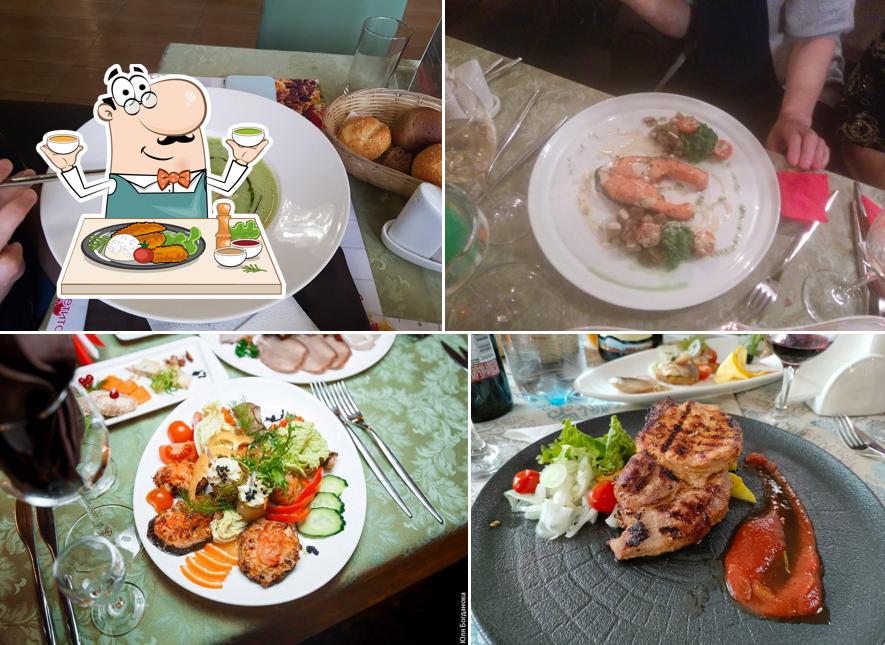 Еда в "Ривьере"