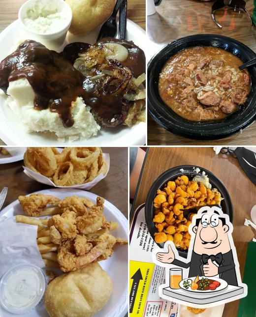 Fausto's Family Restaurant