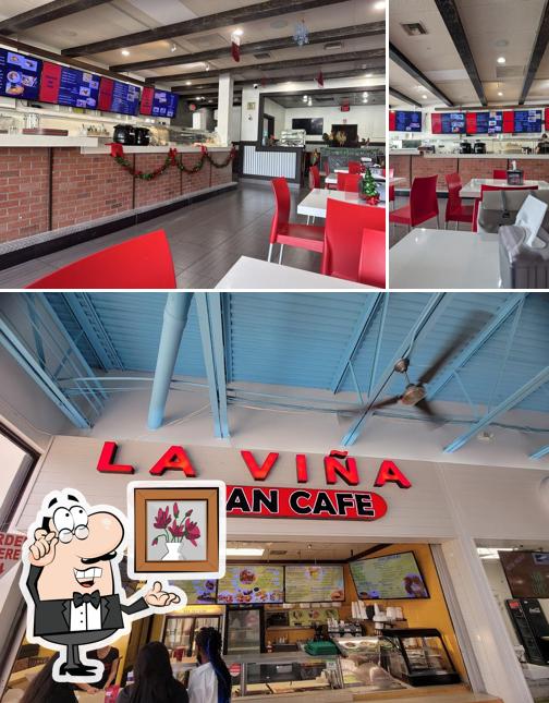 La Viña Cuban Cafe