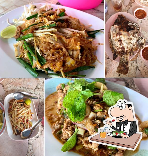 ไก่ย่างออมทรัพย์(แดงจ้า)