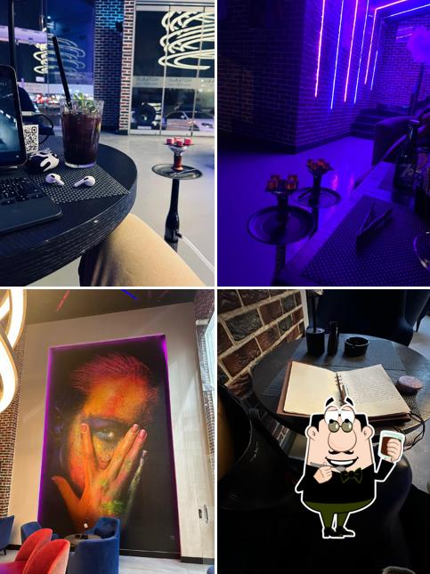 Hot & Blue Chillout Lounge