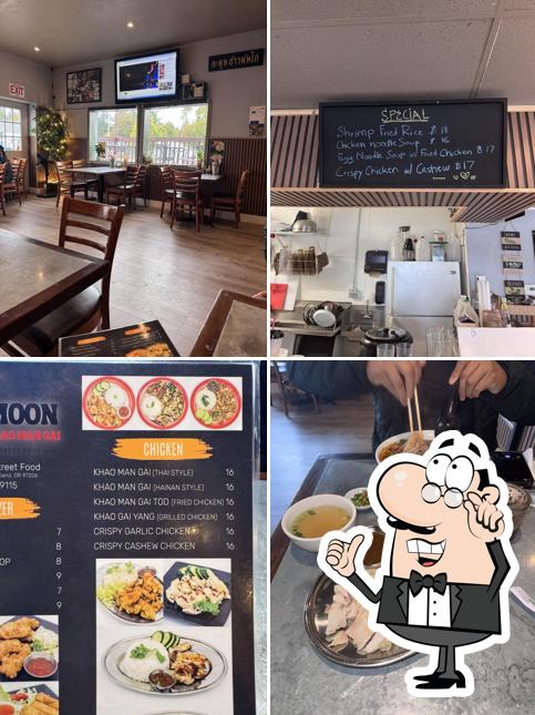 La Moon Khao Man Gai