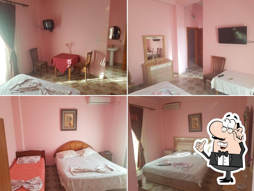 Hotel "Xhelili"