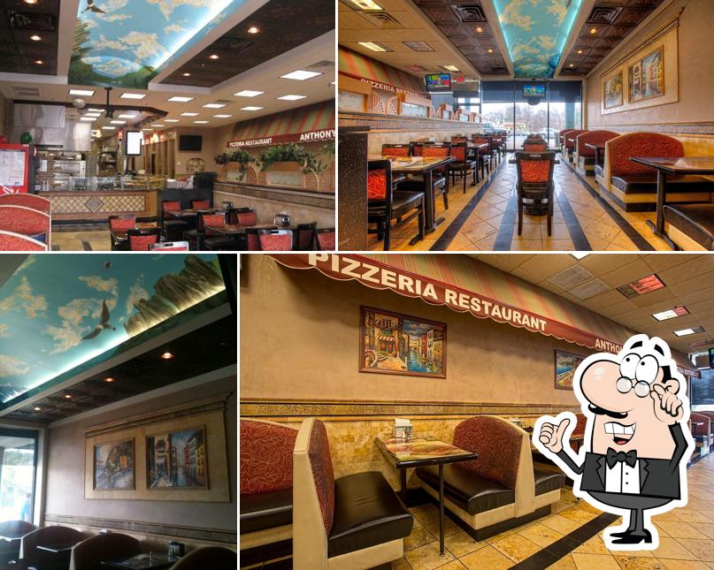 Anthony Francos Pizza