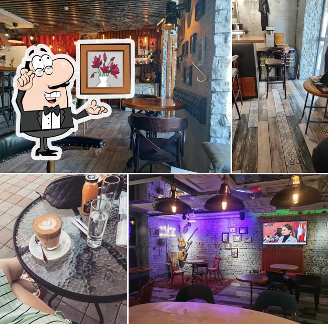 Посмотрите на внутренний интерьер "Философа"