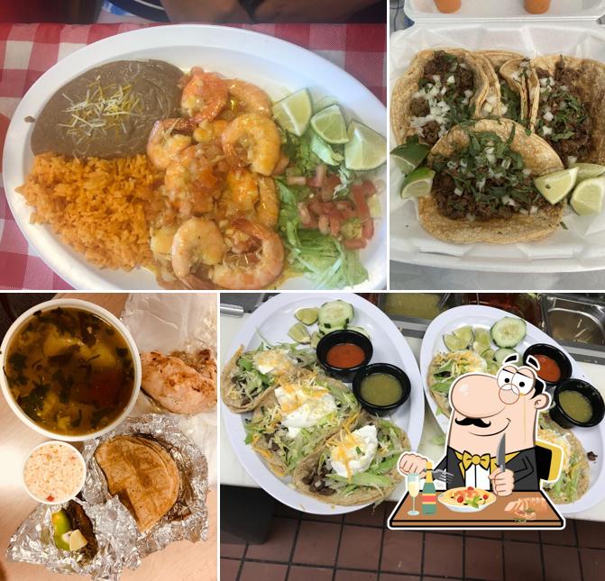 Taquería y Pupusería Lexy