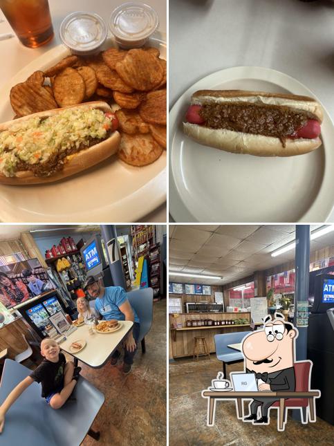Howells Grocery and Restaurant