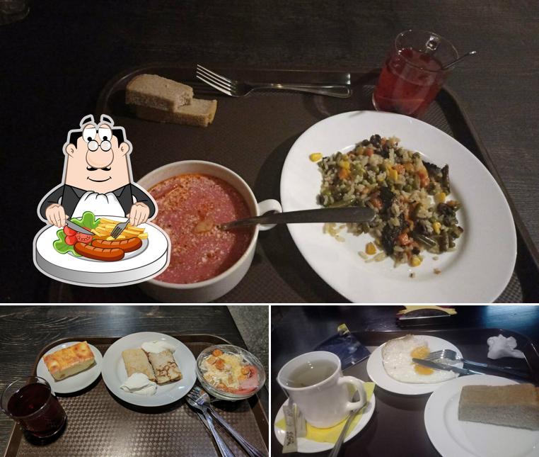 Еда в "Хуторке"