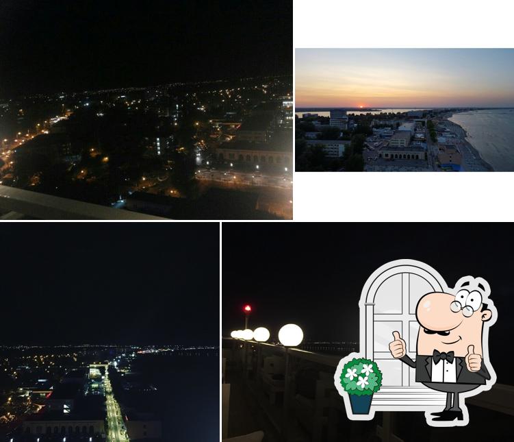 Sky View Bar Mamaia