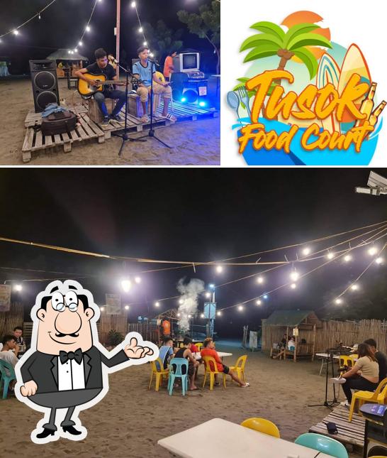 Tusok Foodcourt