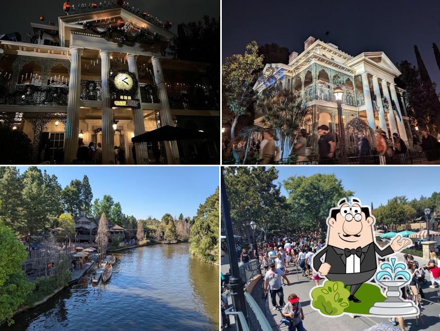 New Orleans Square