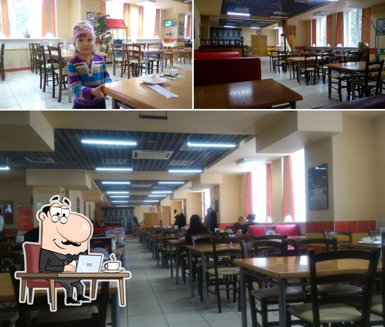 Посмотрите на внутренний интерьер "Ватрушкина"